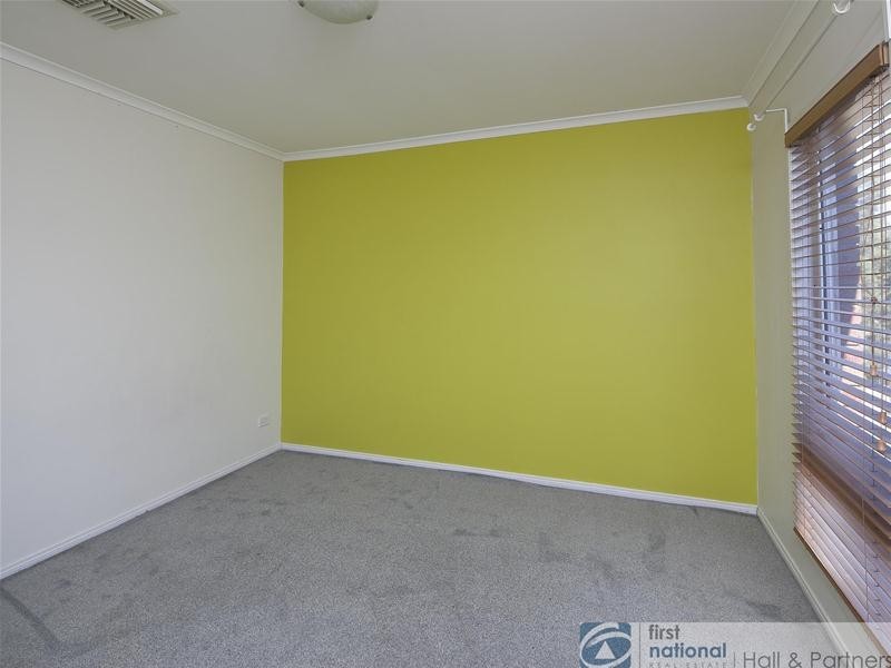 23 Maryrose Crescent, Endeavour Hills VIC 3802