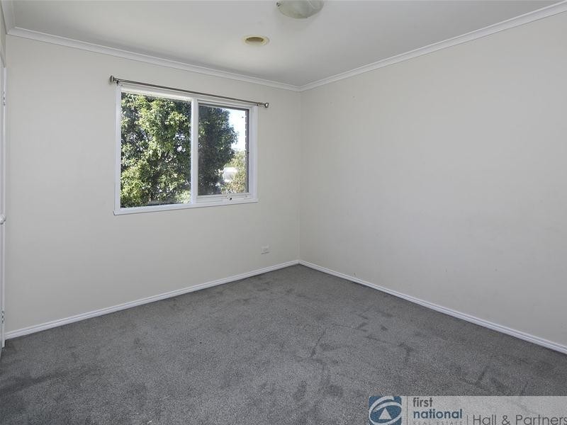 23 Maryrose Crescent, Endeavour Hills VIC 3802