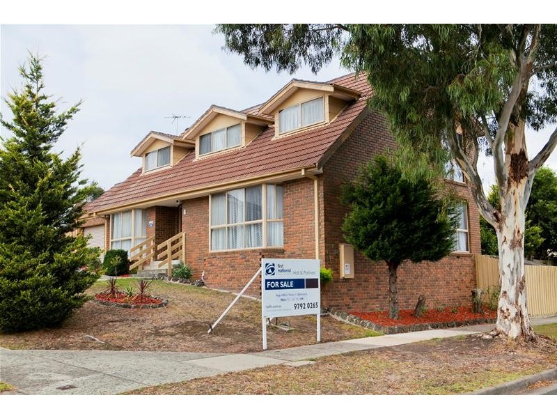 8 Conran Avenue, Endeavour Hills VIC 3802