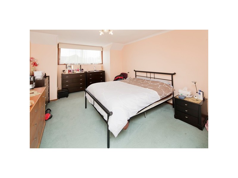 8 Conran Avenue, Endeavour Hills VIC 3802