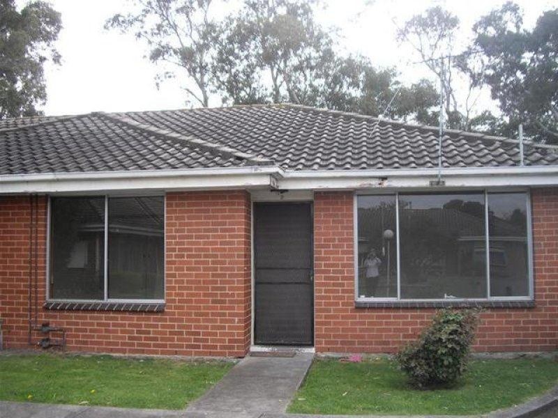2/104 Rail way Parade, Dandenong VIC 3175