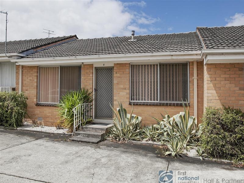 8/42 Pickett Street, Dandenong VIC 3175