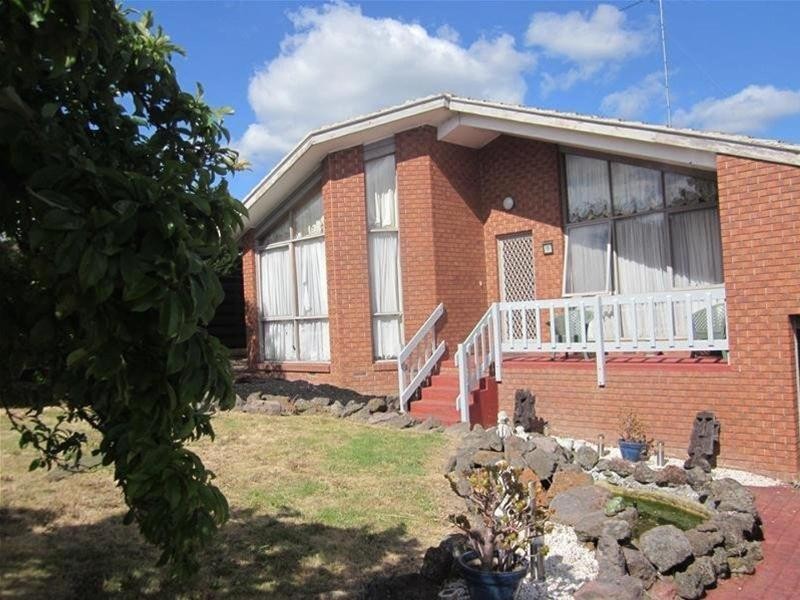 1 Gurner Court, Endeavour Hills VIC 3802