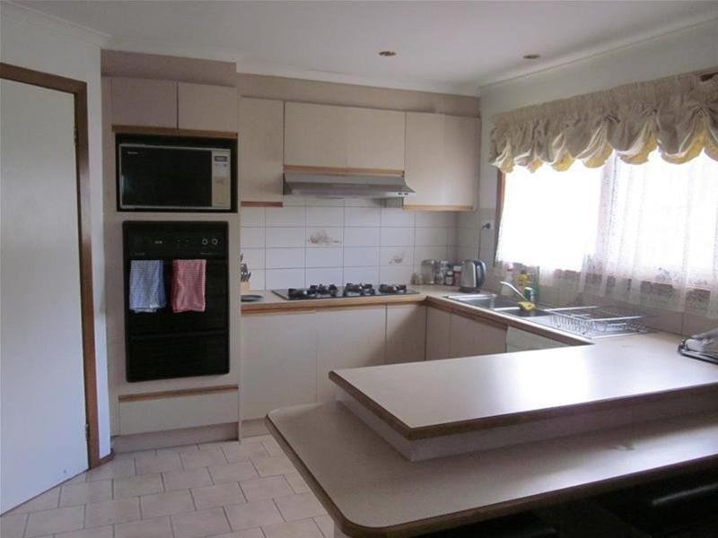 1 Gurner Court, Endeavour Hills VIC 3802