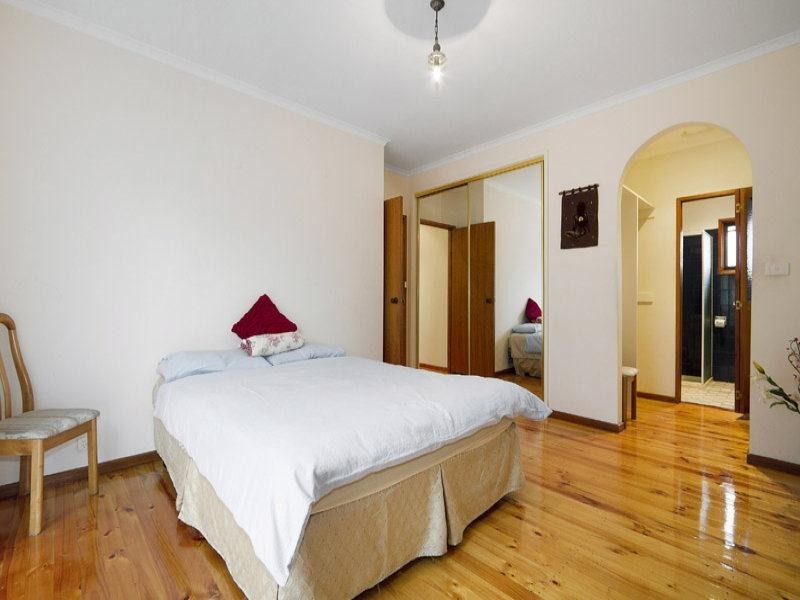 5 Selbourne Way, Mulgrave VIC 3170