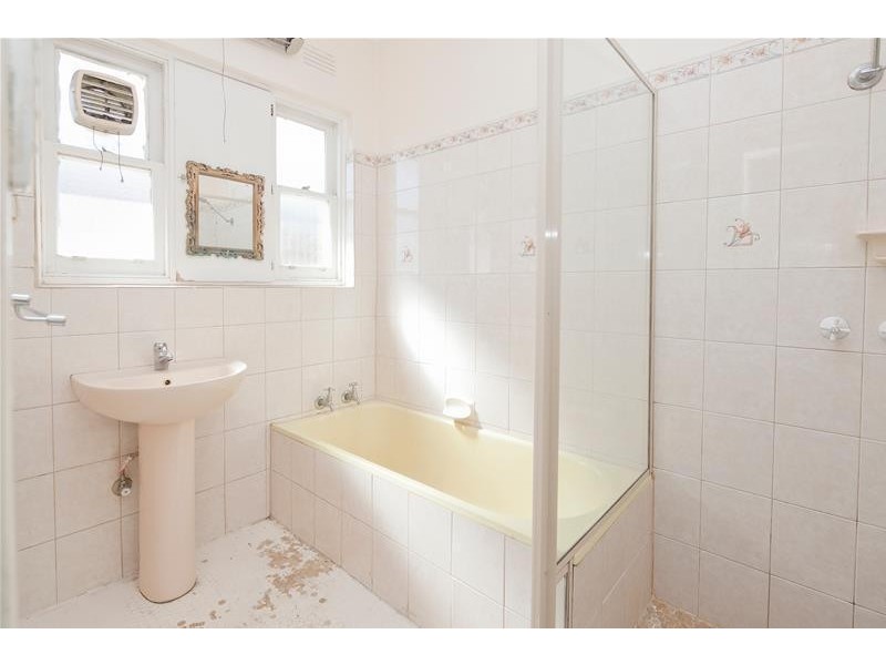 108 Gladstone Road, Dandenong North VIC 3175