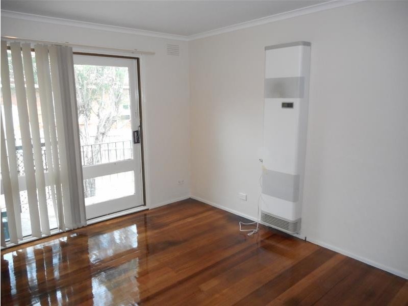 15 Huxley Avenue, Dandenong North VIC 3175