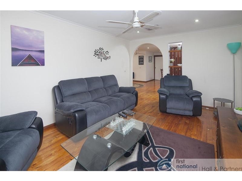 152 James Cook Drive, Endeavour Hills VIC 3802