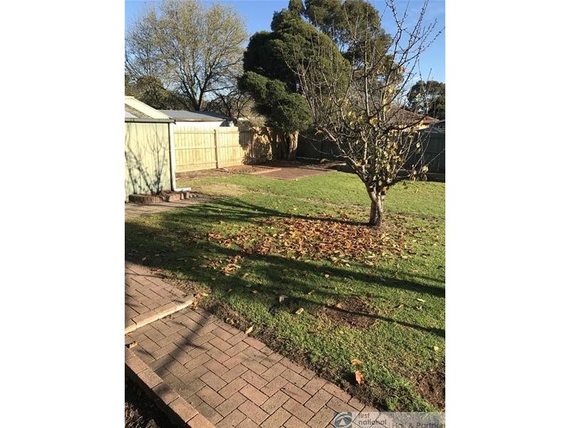 14 Aurea Court, Frankston North VIC 3200