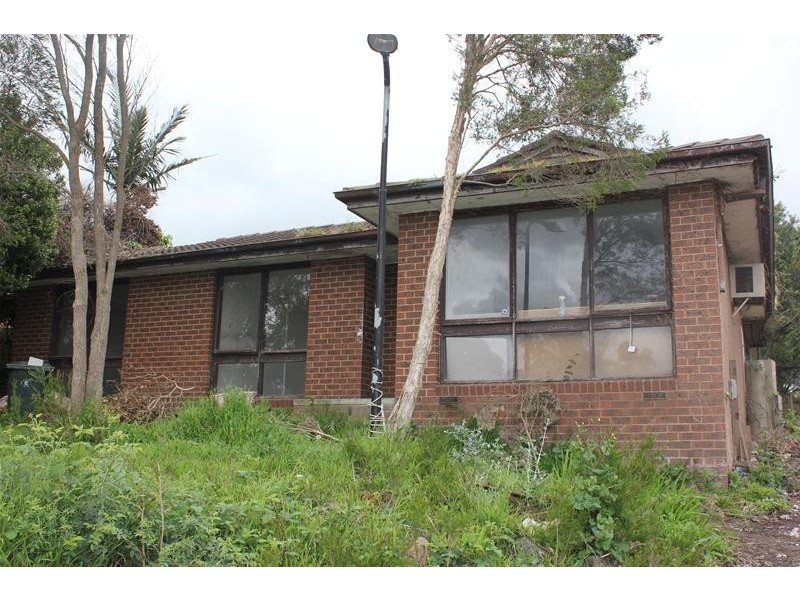 2 Rossiter Avenue, Endeavour Hills VIC 3802