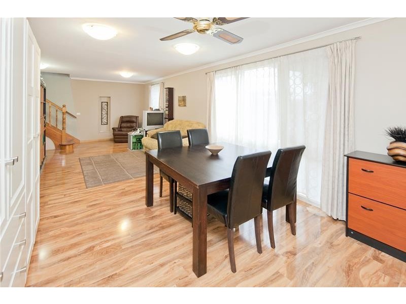 2 Mildura Crescent, Endeavour Hills VIC 3802