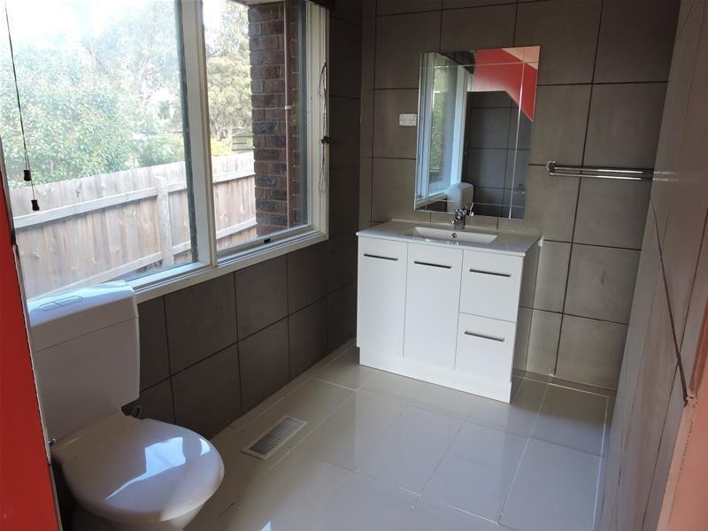 9 Basil Close, Hallam VIC 3803