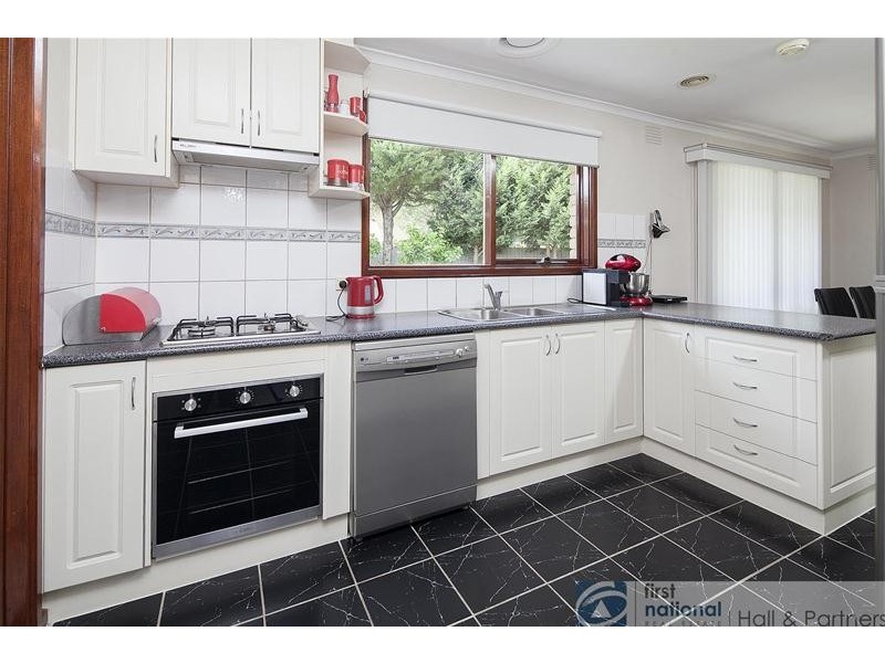 15 Balkan Court, Dandenong North VIC 3175