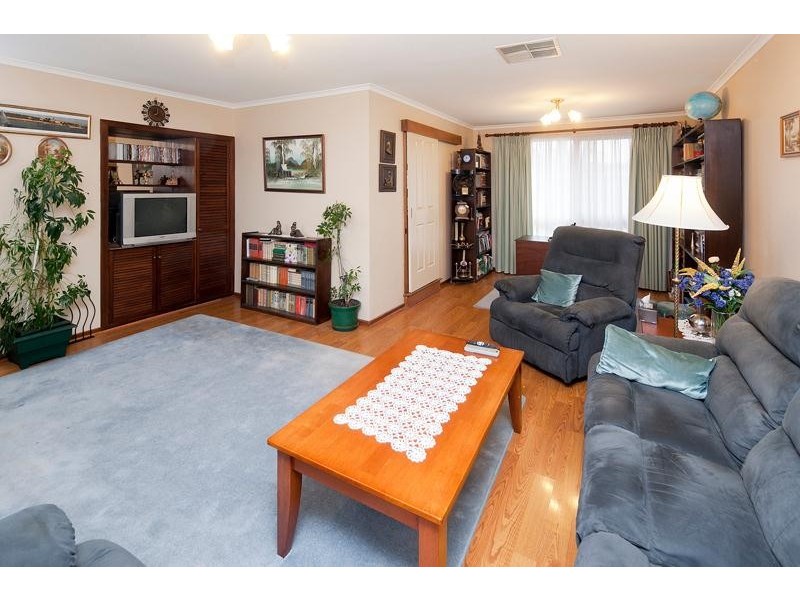 6 Currie Avenue, Endeavour Hills VIC 3802