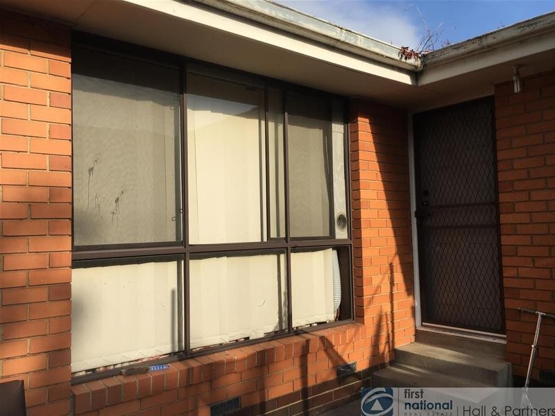 2/13 Suzanne Street, Dandenong VIC 3175