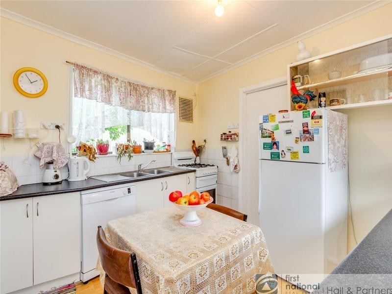 231 Gladstone Road, Dandenong North VIC 3175