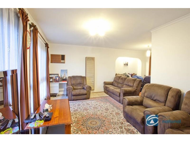 18 Bundamba Drive, Noble Park North VIC 3174