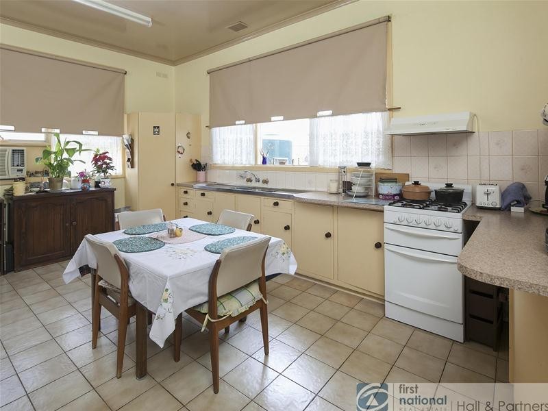 60 Railway Parade, Dandenong VIC 3175