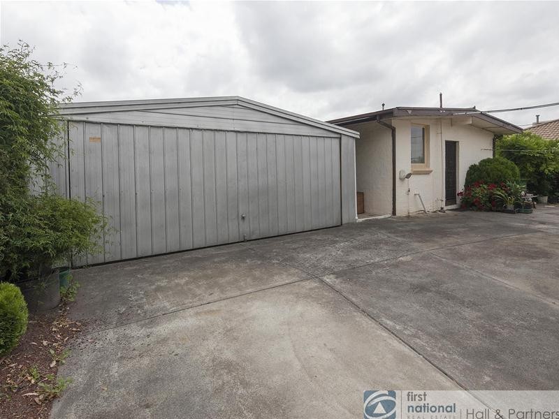 60 Railway Parade, Dandenong VIC 3175