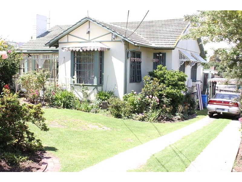 9 Cherry Grove, Doveton VIC 3177