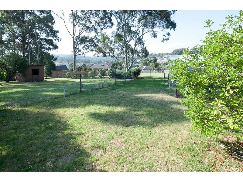 22 Churchill Park Drive, Lysterfield South VIC 3156