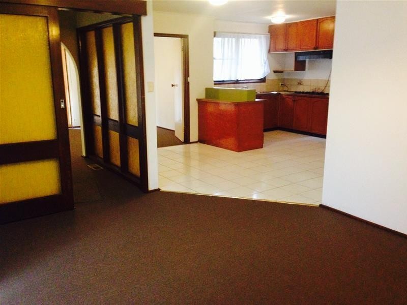 92 Tiverton Drive, Mulgrave VIC 3170