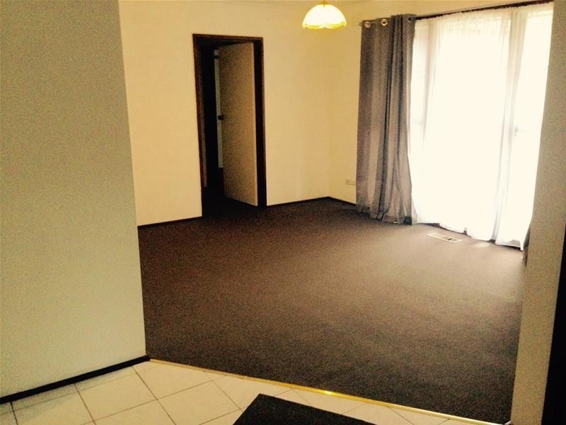 92 Tiverton Drive, Mulgrave VIC 3170