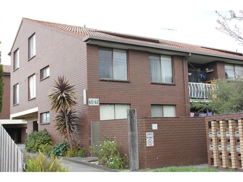 6/60 Cleeland Street, Dandenong VIC 3175
