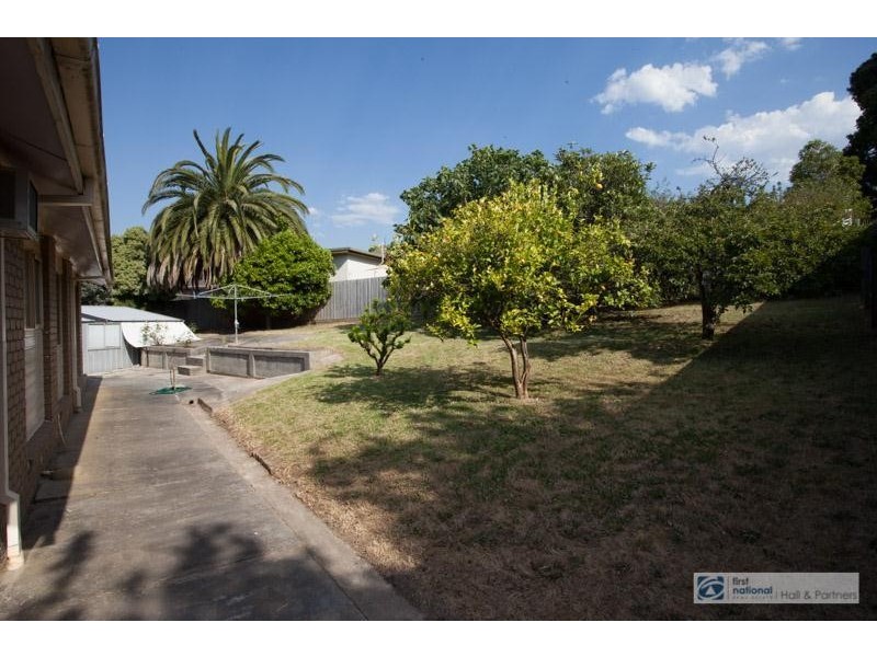 12 Oban Close, Endeavour Hills VIC 3802