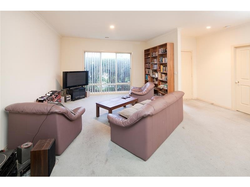 4/4 Fox Street, Dandenong VIC 3175