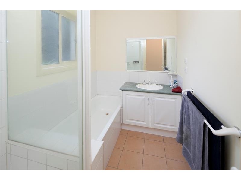 4/4 Fox Street, Dandenong VIC 3175