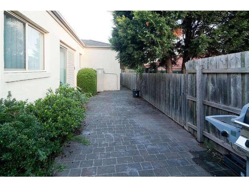 4/4 Fox Street, Dandenong VIC 3175