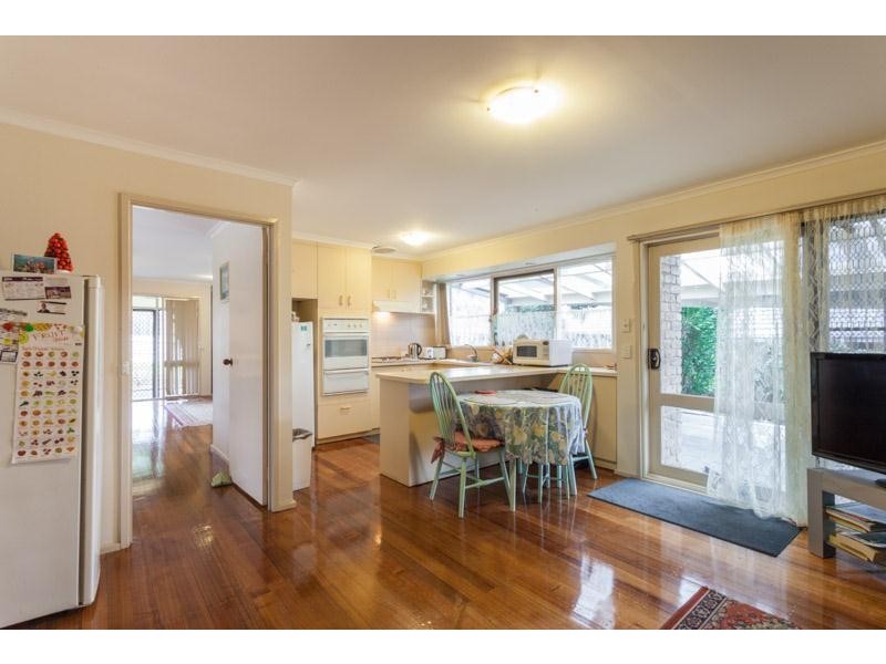 2 Good John Court, Endeavour Hills VIC 3802