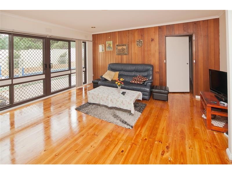 17 Dozey Place, Endeavour Hills VIC 3802