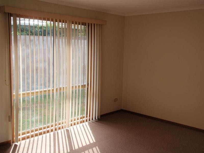 2/30 Namur Street, Noble Park VIC 3174