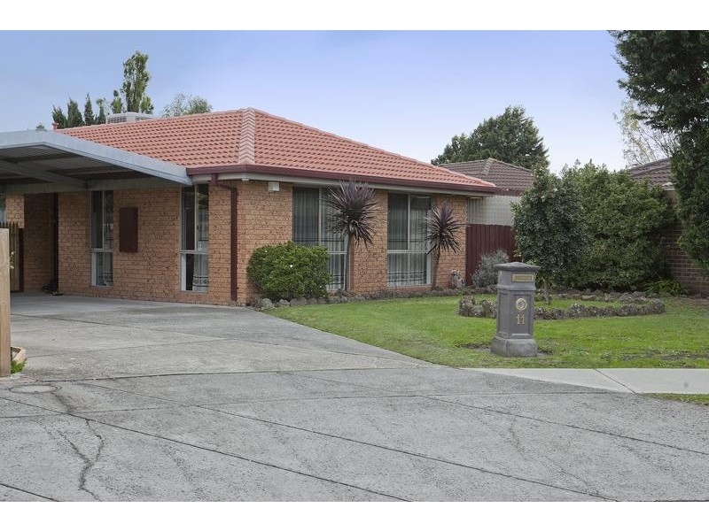 11 Lara Court, Hallam VIC 3803