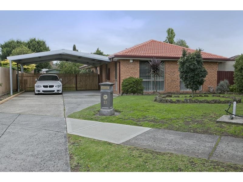11 Lara Court, Hallam VIC 3803