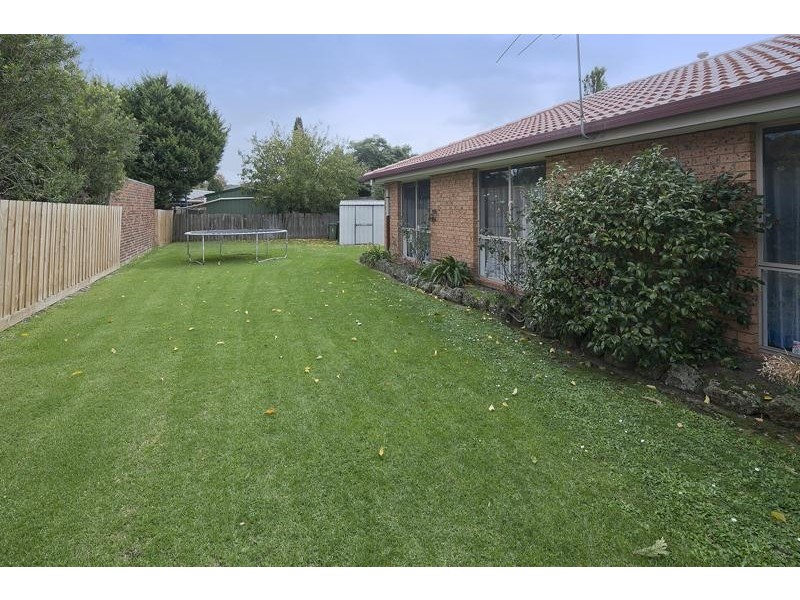 11 Lara Court, Hallam VIC 3803