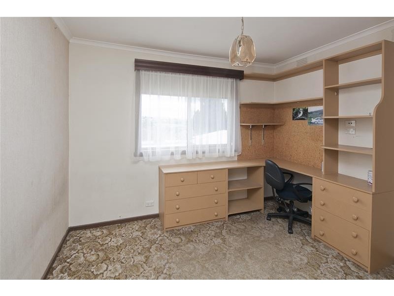 25 Frawley Road, Hallam VIC 3803