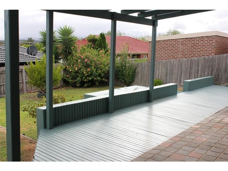 19 Suffolk Road, Dandenong North VIC 3175