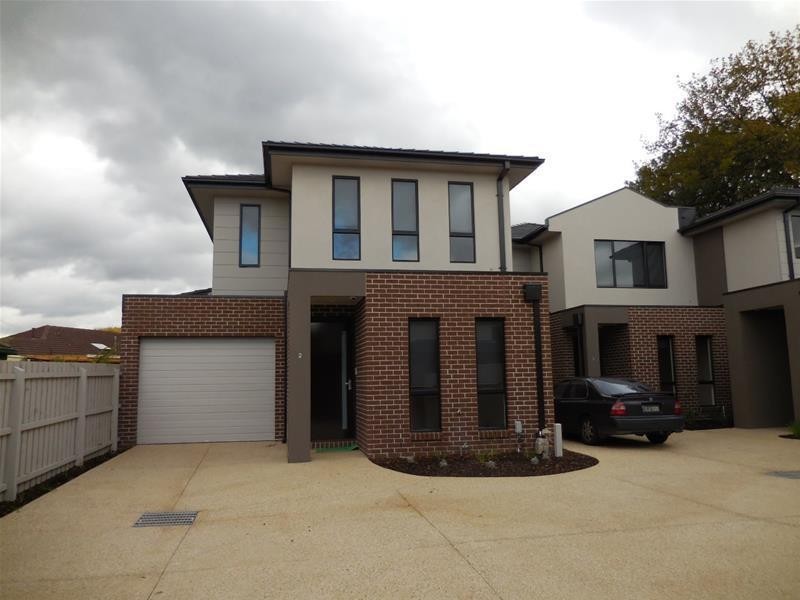 2/15 Caledonia Crescent, Mulgrave VIC 3170