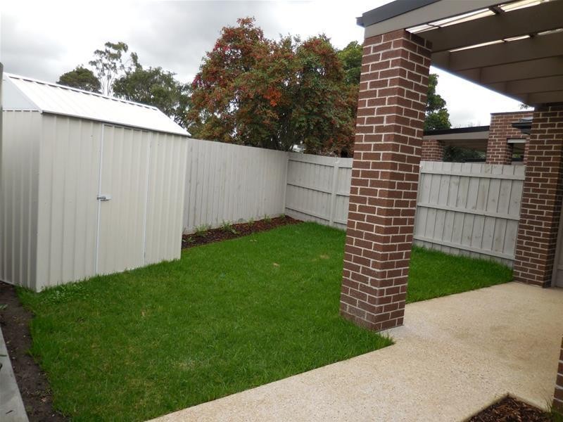 2/15 Caledonia Crescent, Mulgrave VIC 3170