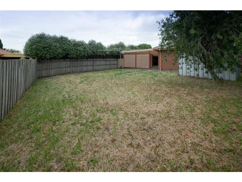 47 Edeys Run, Hampton Park VIC 3976