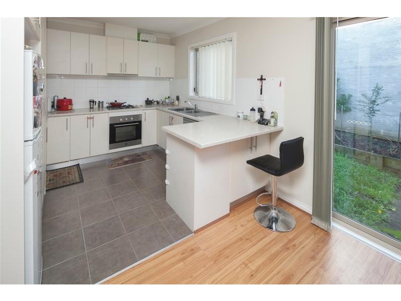 2/68 Rebecca Street, Doveton VIC 3177