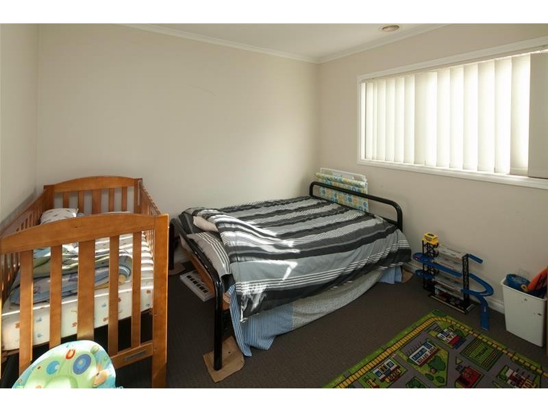 2/68 Rebecca Street, Doveton VIC 3177