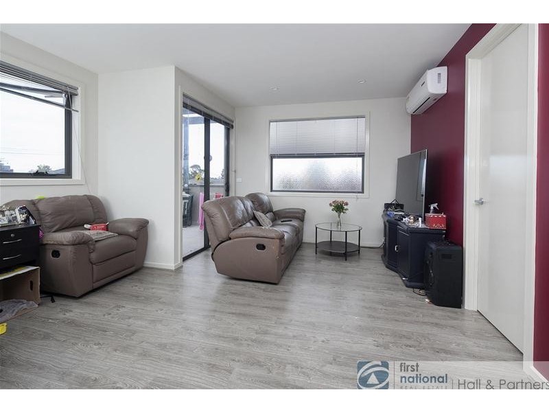 4/8 Stanley Street, Dandenong VIC 3175
