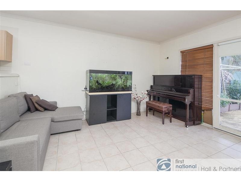 18/36-40 Hennessy Way, Dandenong North VIC 3175