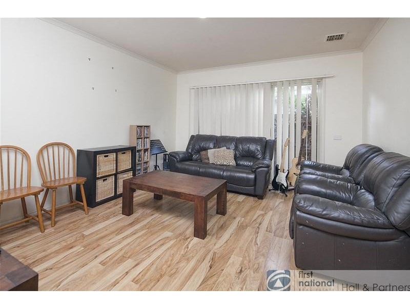 18/36-40 Hennessy Way, Dandenong North VIC 3175