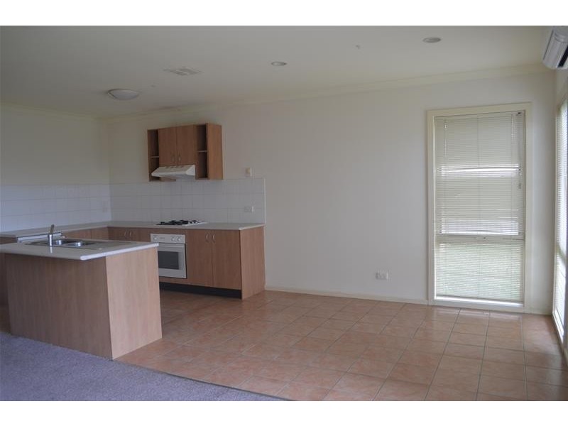 26/52 Shinners Avenue, Berwick VIC 3806