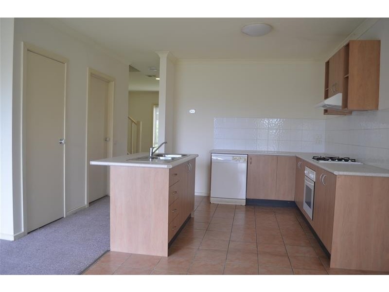 26/52 Shinners Avenue, Berwick VIC 3806